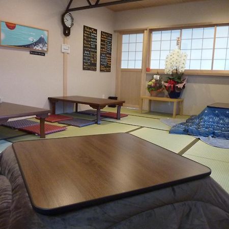 Guesthouse Arakura Fujiyoshida Eksteriør bilde