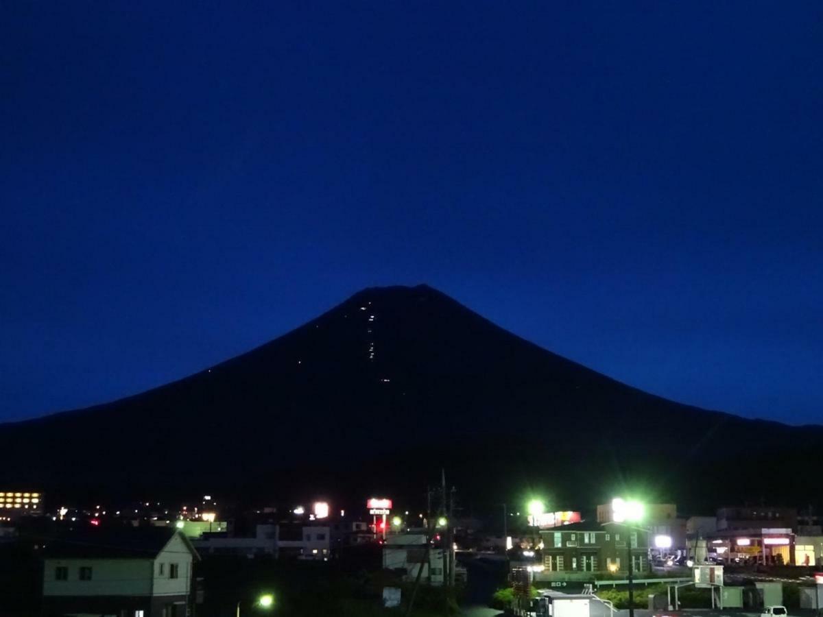 Guesthouse Arakura Fujiyoshida Eksteriør bilde